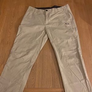 Oakley khakis